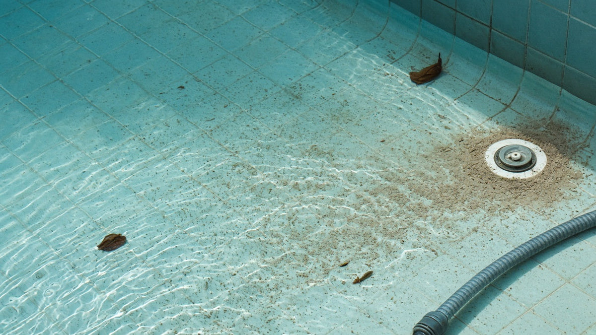 Why Is There Dirt on the Bottom of My Pool?